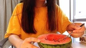 娱乐吃瓜酱留学生,娱乐吃瓜酱带你领略留学生活趣味瞬间